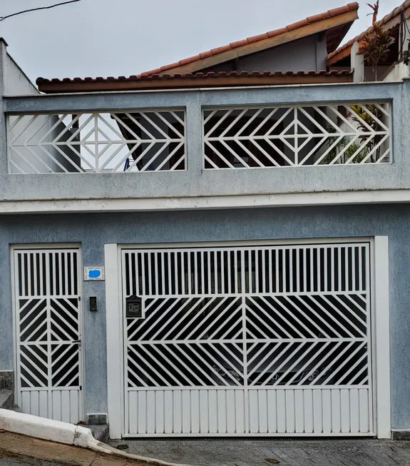 Foto 1 de Sobrado com 3 Quartos à venda, 130m² em Vila Amália, São Paulo