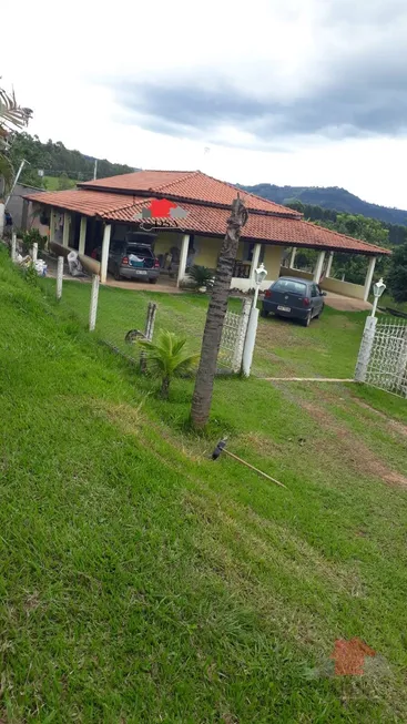 Foto 1 de Fazenda/Sítio com 3 Quartos à venda, 400m² em , Monte Santo de Minas