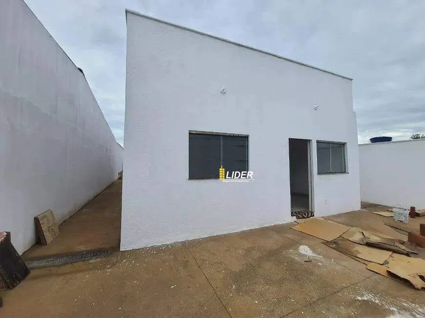 Foto 1 de Casa com 3 Quartos à venda, 70m² em São Jorge, Uberlândia