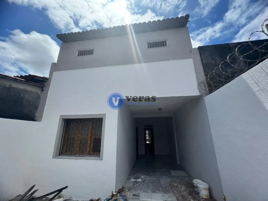 Foto 1 de Casa com 6 Quartos à venda, 250m² em Jardim América, Fortaleza