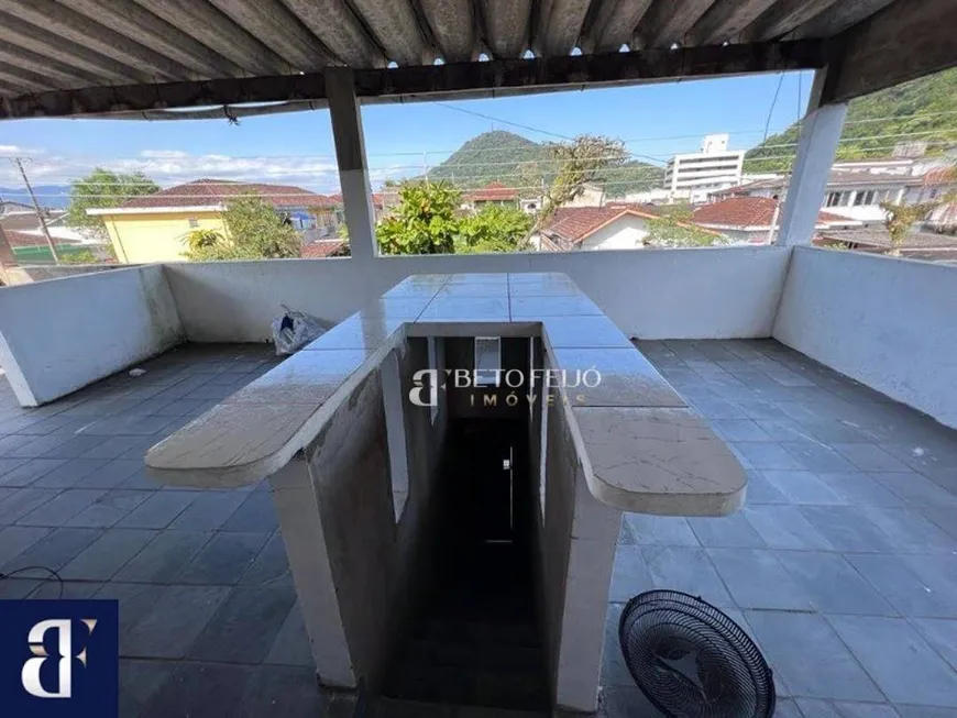 Foto 1 de Casa com 3 Quartos à venda, 300m² em Jardim Primavera, Guarujá