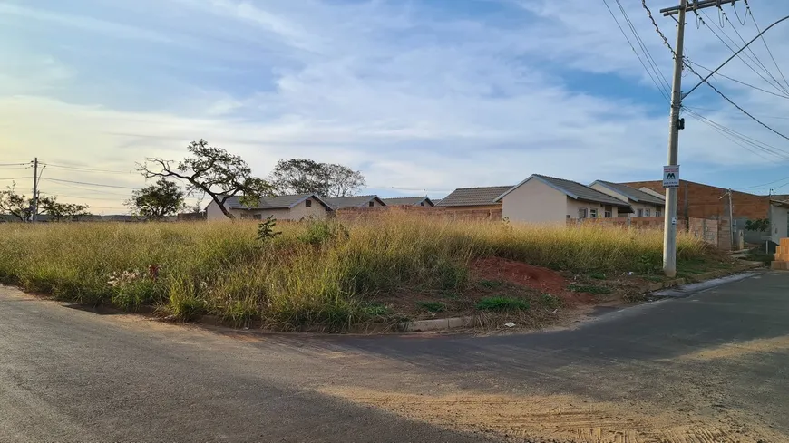 Foto 1 de Lote/Terreno à venda, 264m² em Loteamento Luizote IV, Uberlândia