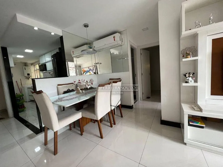 Foto 1 de Apartamento com 2 Quartos à venda, 54m² em Pendotiba, Niterói