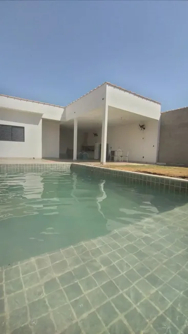 Foto 1 de Casa com 1 Quarto à venda, 90m² em Jardinopolis, Jardinópolis