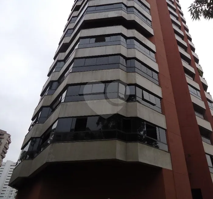 Foto 1 de Apartamento com 4 Quartos para venda ou aluguel, 241m² em Morumbi, São Paulo