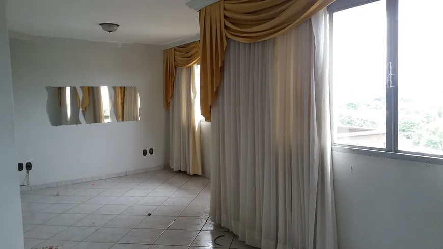 Foto 1 de Apartamento com 3 Quartos à venda, 120m² em Amambaí, Campo Grande