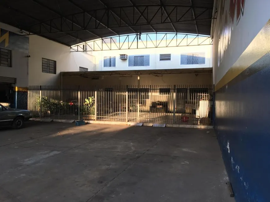 Foto 1 de Galpão/Depósito/Armazém à venda, 440m² em Jardim Conceicao, São José do Rio Preto