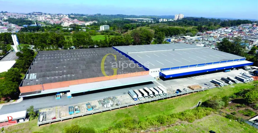 Foto 1 de Galpão/Depósito/Armazém para alugar, 2952m² em Novo Osasco, Osasco