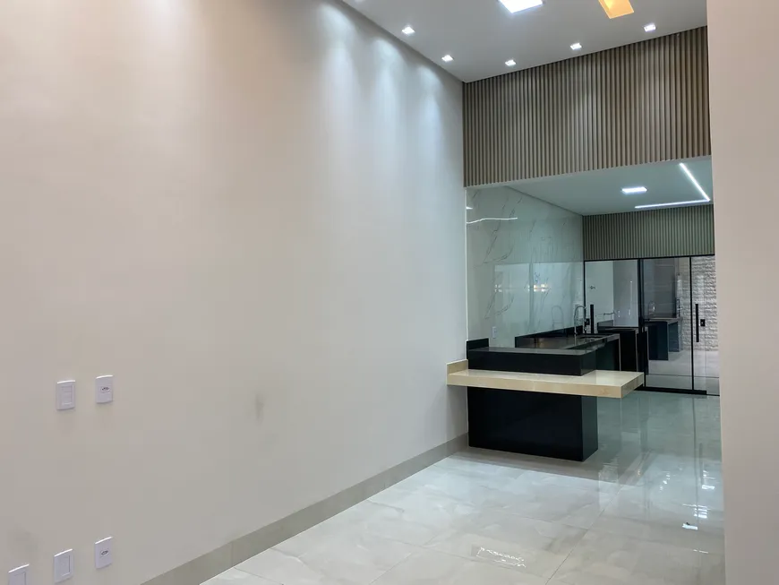 Foto 1 de Casa com 3 Quartos à venda, 120m² em Residencial Morumbi, Goiânia