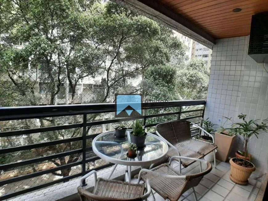 Foto 1 de Apartamento com 4 Quartos à venda, 170m² em Icaraí, Niterói