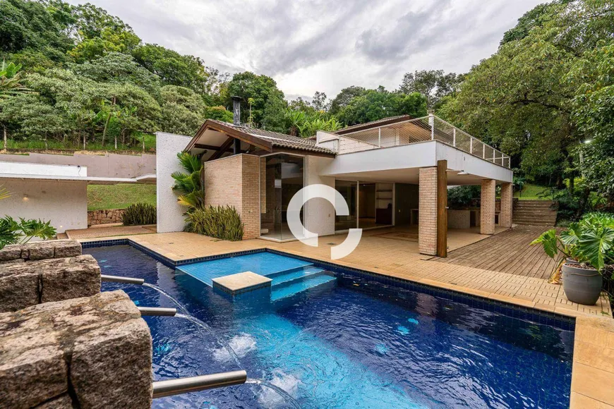 Foto 1 de Casa com 4 Quartos para alugar, 500m² em Sousas, Campinas