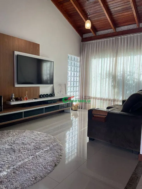 Foto 1 de Casa com 3 Quartos à venda, 257m² em Passo Manso, Blumenau