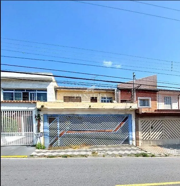 Foto 1 de Casa com 2 Quartos à venda, 247m² em Parque das Nações, Santo André