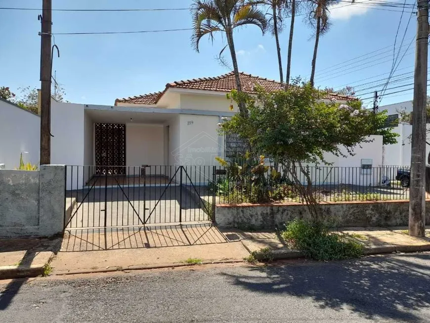 Foto 1 de Casa com 3 Quartos à venda, 121m² em Centro, Araraquara