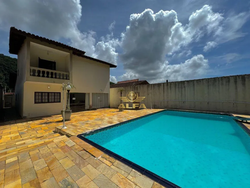 Foto 1 de Casa com 4 Quartos à venda, 282m² em Jardim Guaiúba, Guarujá