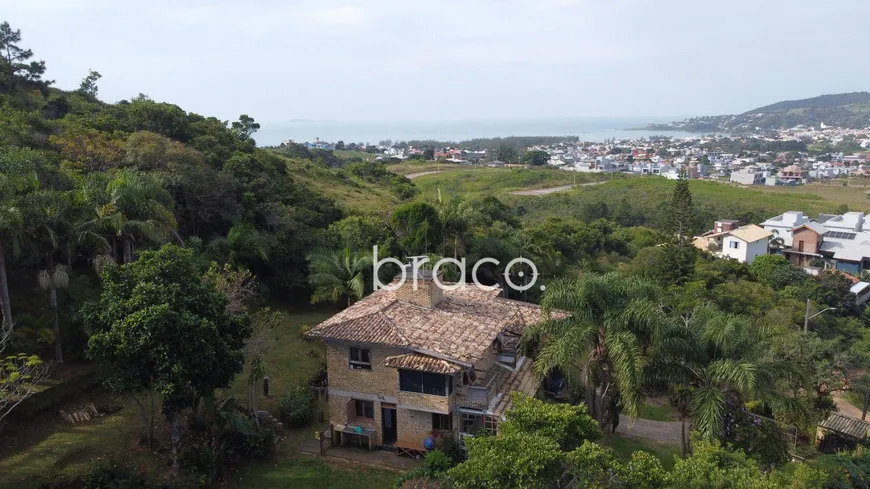 Foto 1 de Casa com 4 Quartos à venda, 233m² em Village, Garopaba