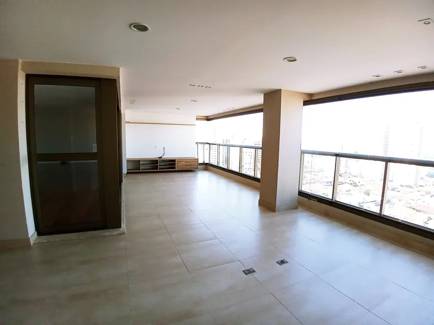 Foto 1 de Apartamento com 3 Quartos à venda, 250m² em Santana, São Paulo