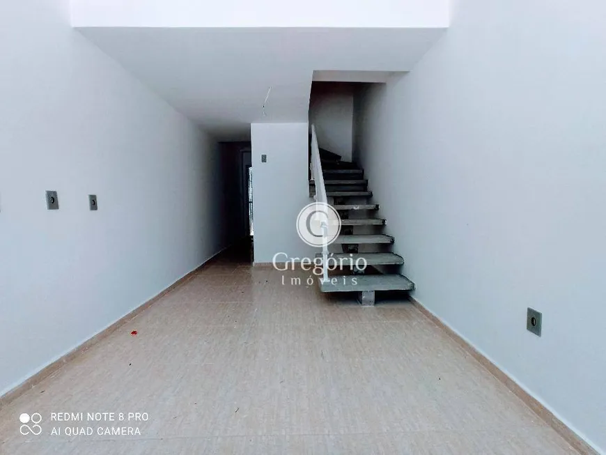 Foto 1 de Casa de Condomínio com 2 Quartos à venda, 50m² em Bairro das Graças, Cotia