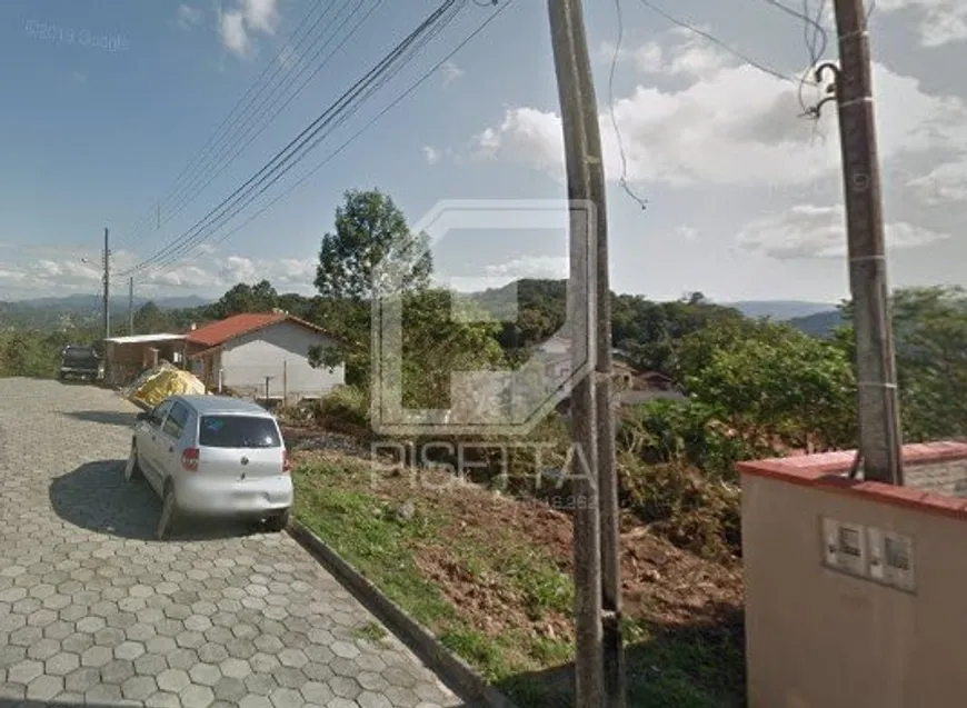 Foto 1 de Lote/Terreno à venda, 420m² em Nova Esperança, Blumenau