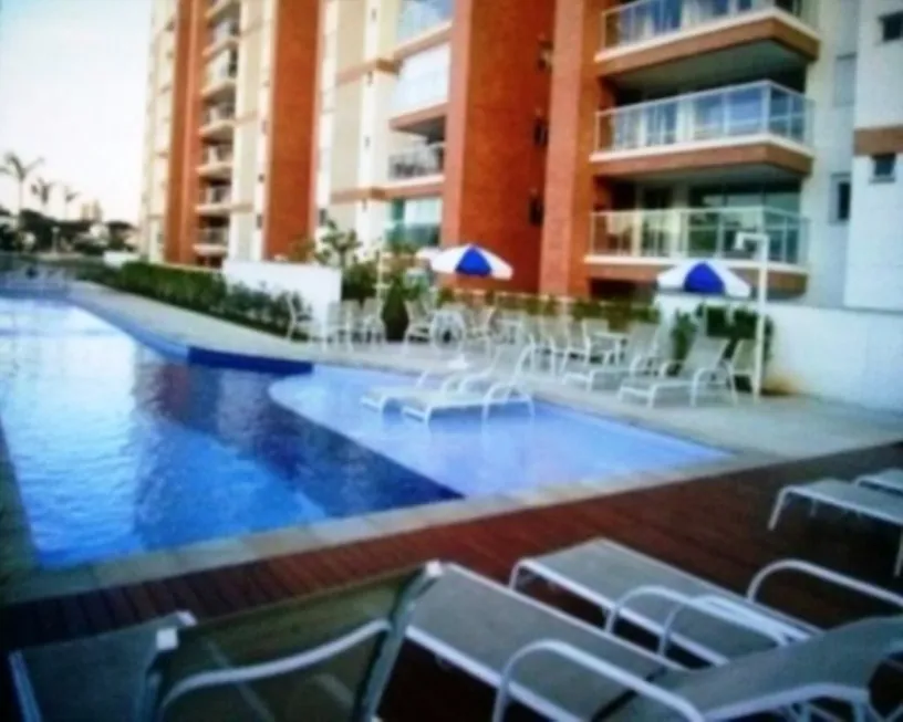 Foto 1 de Apartamento com 3 Quartos à venda, 131m² em Vila Romana, São Paulo