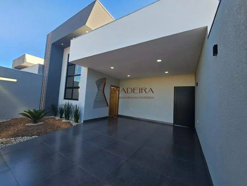 Foto 1 de Casa com 3 Quartos à venda, 100m² em Jardim Pilar, Maringá