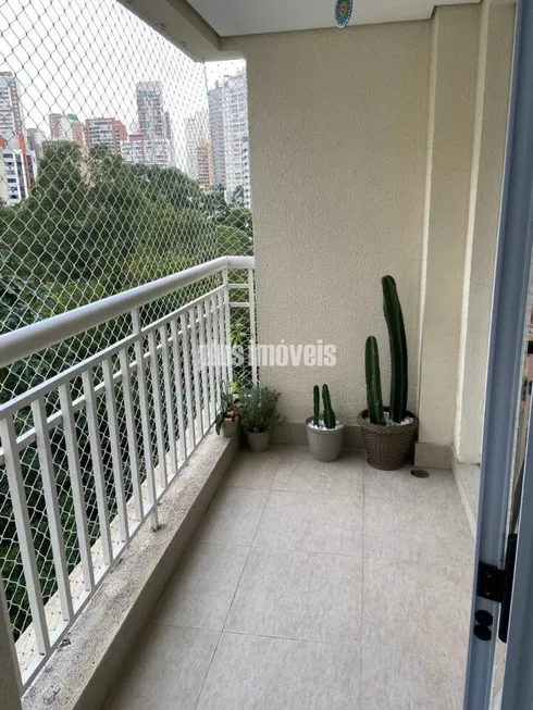 Foto 1 de Apartamento com 3 Quartos à venda, 72m² em Panamby, São Paulo
