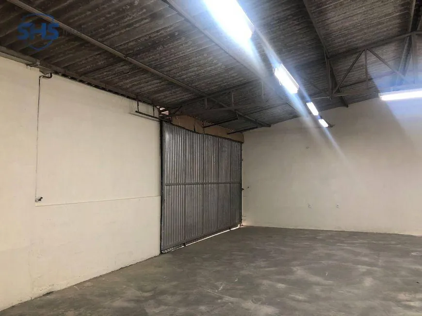 Foto 1 de Galpão/Depósito/Armazém para alugar, 140m² em Testo Salto, Blumenau