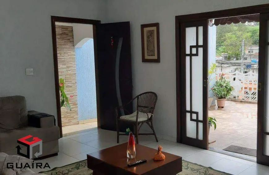 Foto 1 de Casa com 2 Quartos à venda, 108m² em Vila Humaita, Santo André