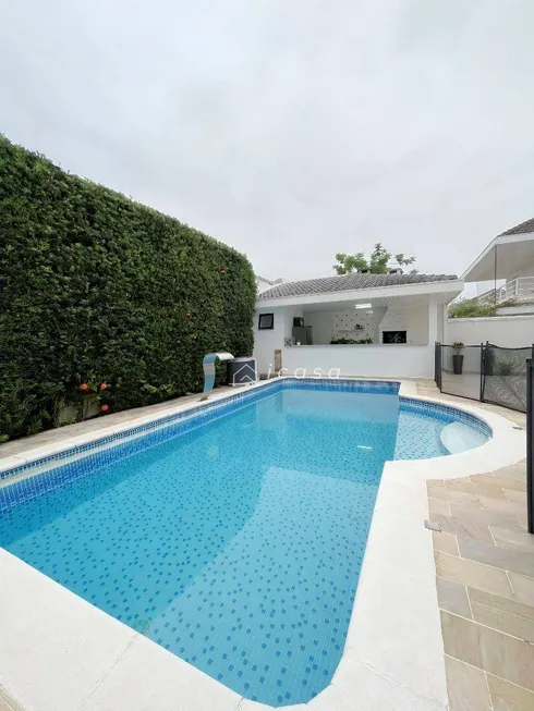 Foto 1 de Casa de Condomínio com 5 Quartos à venda, 280m² em Urbanova, São José dos Campos