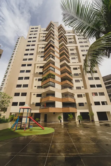 Foto 1 de Apartamento com 4 Quartos à venda, 114m² em Meireles, Fortaleza