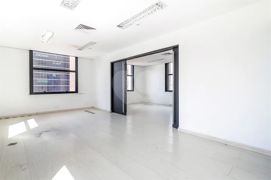 Foto 1 de Sala Comercial para alugar, 113m² em Bela Vista, São Paulo