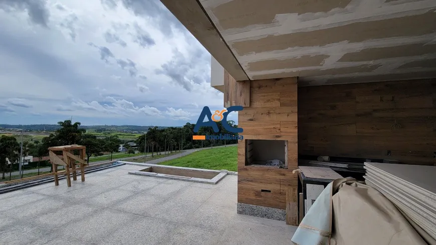 Foto 1 de Casa de Condomínio com 5 Quartos à venda, 320m² em Serra Dourada, Vespasiano