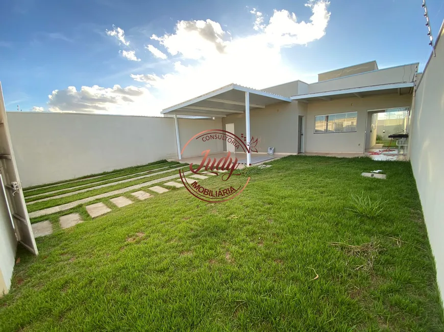 Foto 1 de Casa com 3 Quartos à venda, 108m² em Novo Mundo, Uberlândia