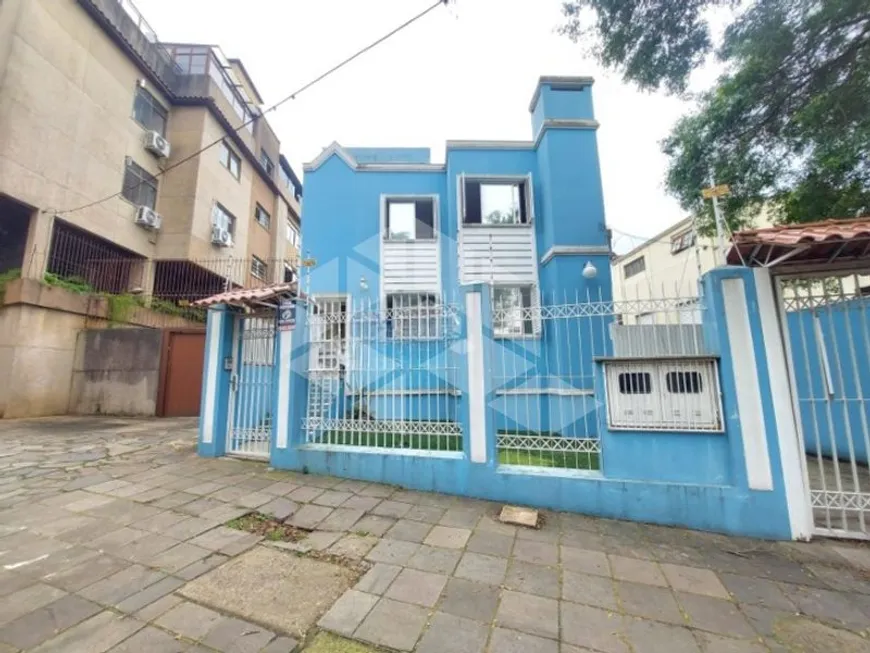 Foto 1 de Casa com 5 Quartos para alugar, 185m² em São João, Porto Alegre