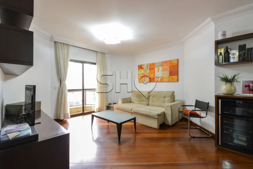 Foto 1 de Apartamento com 3 Quartos à venda, 162m² em Aclimação, São Paulo