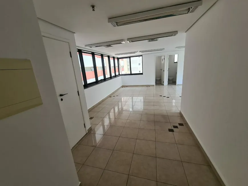 Foto 1 de Sala Comercial para alugar, 32m² em Jardim Paulista, São Paulo