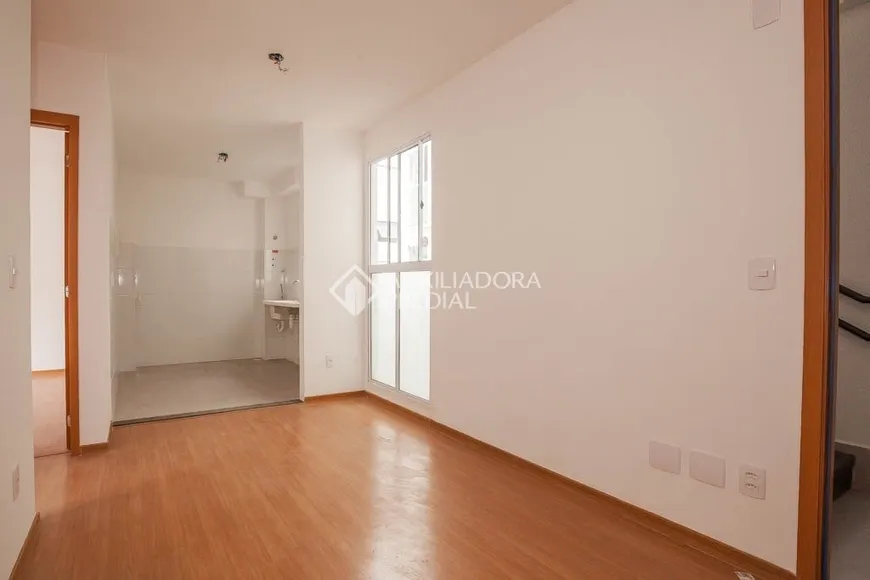 Foto 1 de Apartamento com 2 Quartos para alugar, 40m² em Morro Santana, Porto Alegre