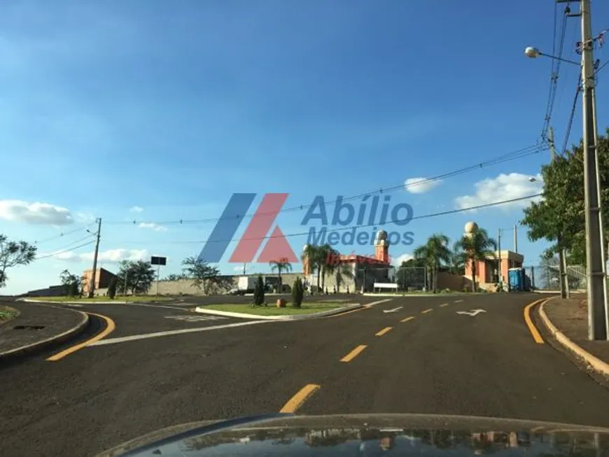 Foto 1 de Casa de Condomínio com 4 Quartos à venda, 400m² em Parque Leblon, Londrina