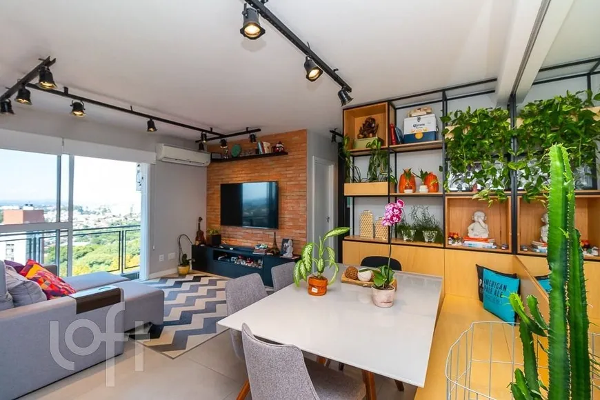 Foto 1 de Apartamento com 1 Quarto à venda, 64m² em Jardim Itú Sabará, Porto Alegre