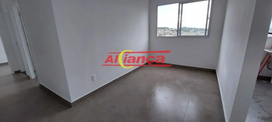 Foto 1 de Apartamento com 2 Quartos à venda, 44m² em Vila Nova Bonsucesso, Guarulhos