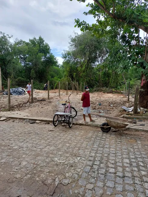 Foto 1 de Lote/Terreno à venda, 216m² em Marivan, Aracaju