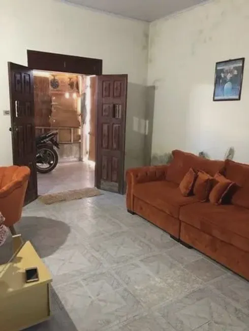 Foto 1 de Casa com 2 Quartos à venda, 60m² em Valéria, Salvador