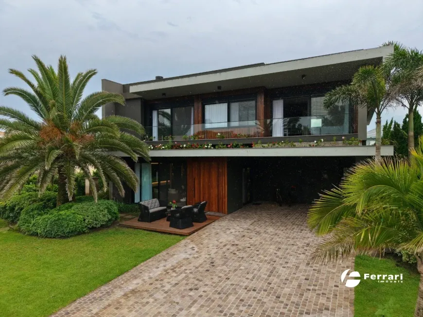 Foto 1 de Casa de Condomínio com 5 Quartos à venda, 500m² em Marina, Xangri-lá