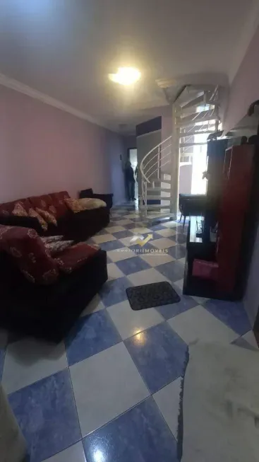 Foto 1 de Sobrado com 3 Quartos à venda, 240m² em Vila Guarani, Santo André