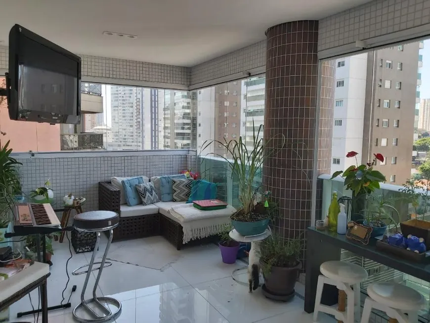 Foto 1 de Apartamento com 3 Quartos à venda, 184m² em Vila Regente Feijó, São Paulo
