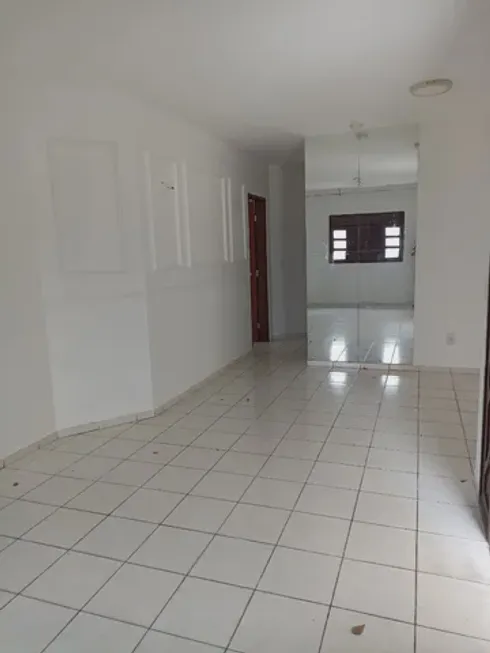 Foto 1 de Casa com 2 Quartos à venda, 70m² em Valéria, Salvador