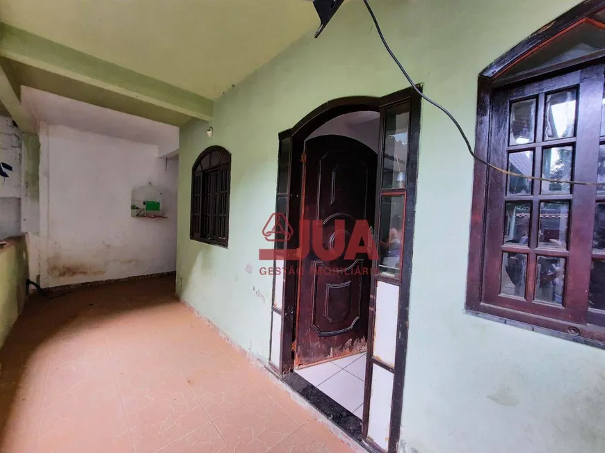 Foto 1 de Casa com 2 Quartos para alugar, 117m² em Luz, Nova Iguaçu
