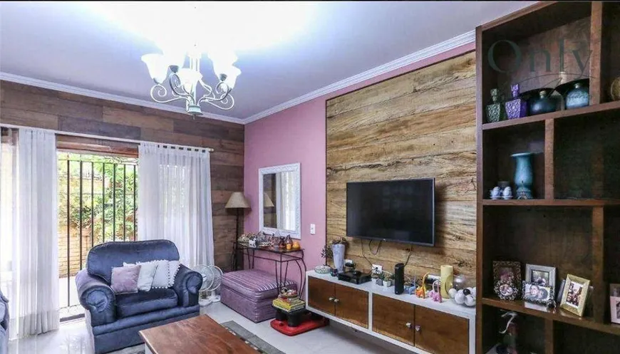 Foto 1 de Sobrado com 3 Quartos à venda, 203m² em Alto da Lapa, São Paulo