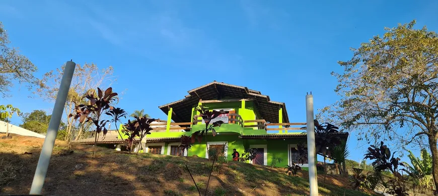 Foto 1 de Fazenda/Sítio com 3 Quartos à venda, 350m² em Aralú, Santa Isabel