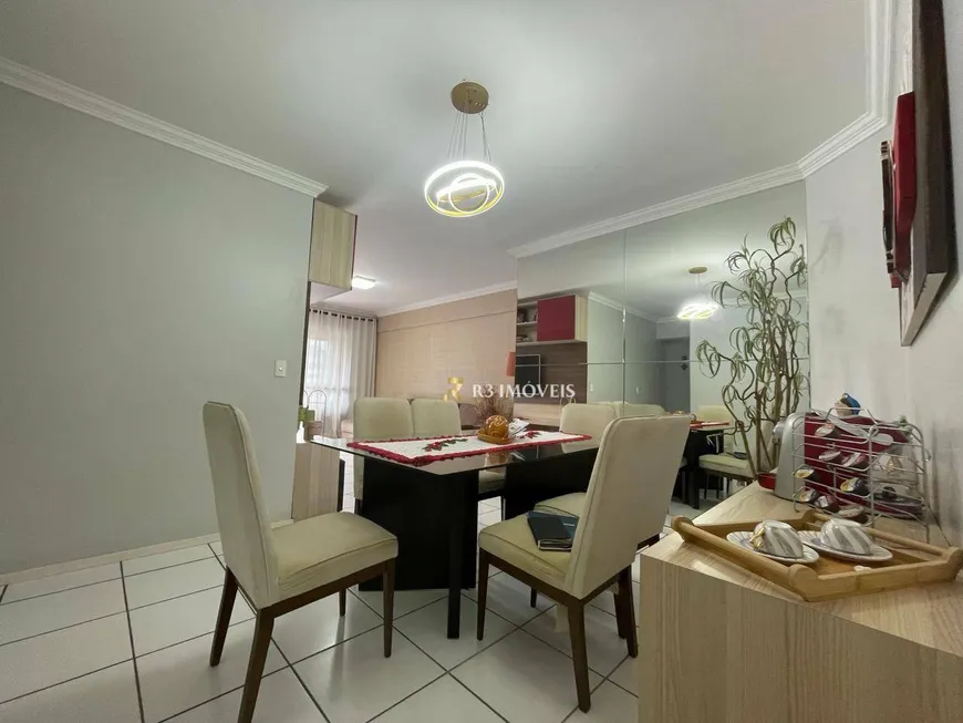Foto 1 de Apartamento com 3 Quartos à venda, 109m² em Ponta Verde, Maceió